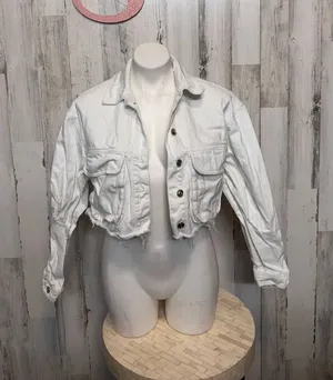 ZARA White Cropped Denim Jacket Women’s Size Small Button Front Jean Jacket thumbnail 1