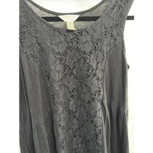 Three Seasons Maternity Lace Tank Top Womens Size S Black Sleeveless Rayon Blend thumbnail 3
