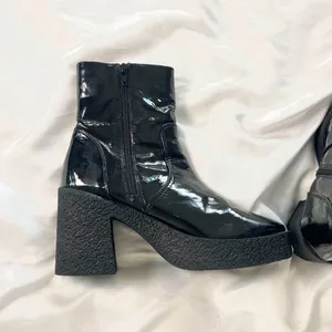 Urban Outfitters (UO) Aria Black Vegan Patent Leather Chunky Heeled Boots US 8 thumbnail 5