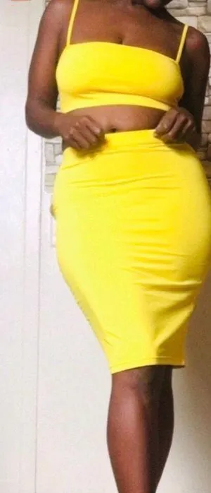 Crop Top And Skirt Set Yellow Size M thumbnail 2