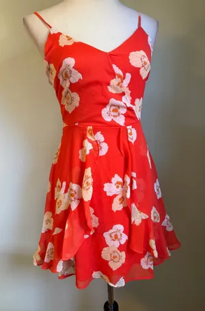 Red‎ Floral Mini Dress Sm Surplice Ruffle Tie resort boho whimsi dainty cottage thumbnail 1