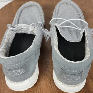 Hey Dude Womens Wally Shoes‎ 7 Sparkling Grey Lace Up Light-Weight Flat Loafers thumbnail 9