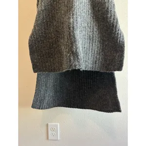 BCBGMAXAZRIA Grey Ribbed Knit V-Neck Sweater‎ Dress High-Low Hem - Size Medium thumbnail 8