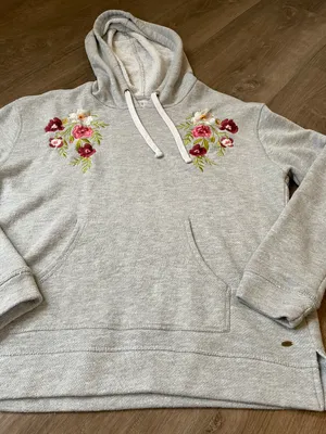 O’neill hooded sweatshirt embroidered flowers grey hoodie Women’s size M thumbnail 8
