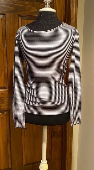 Scotch and Soda Striped Long Sleeve Tee with buttons on shoulder 💜 thumbnail 1
