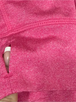 Reebok 1/4 Zip-Up Top Women’s Size Medium Pink Long Sleeve Compression Top thumbnail 4