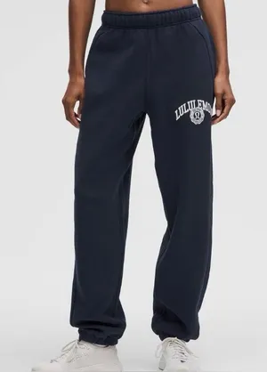 Lululemon scuba mid rise oversized jogger *Graphic thumbnail 1