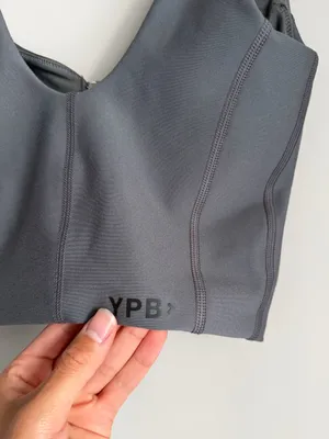 Abercrombie & Fitch YPB Active Charcoal Zip-Front Sculpted Crop Top thumbnail 4