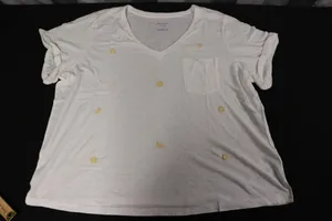 Pilcro The Quinn White Lemon Embroidered V-Neck Short Sleeve Top Size 1X thumbnail 1