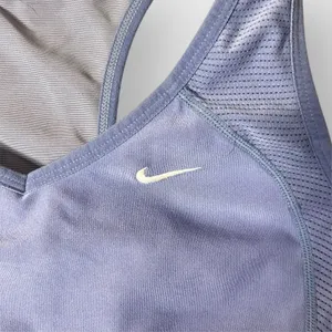 Nike Sports Bra Women M Purple‎ Racerback Mesh Padded Dri-FIT Athletic Support thumbnail 3