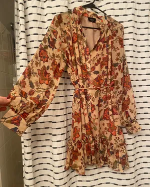 Vici Dress thumbnail 1