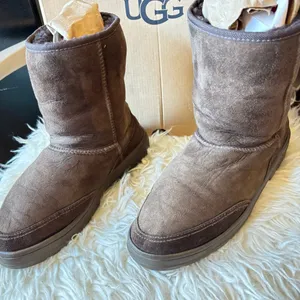 UGG Ultra Short women Boots thumbnail 5