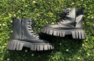 NIB Black Combat Boots Size 7 thumbnail 1