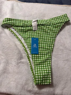 Cupshe Woman’s Green Gingham High-Waist Bikini Set Medium Removable Padding UW thumbnail 3