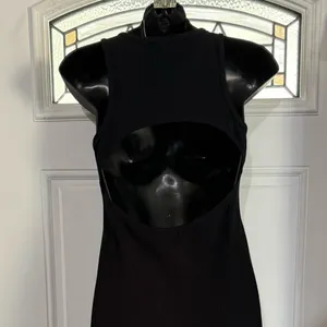 Ribbed Back Cut Out Midi Dress thumbnail 4