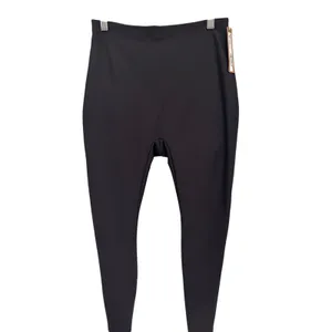 Skims Body Butt Enhancing Padded Legging onyx Medium New with tags thumbnail 5