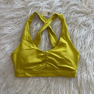 OFFLINE By Aerie Real Me Ruched Sports Bra Size Small thumbnail 3