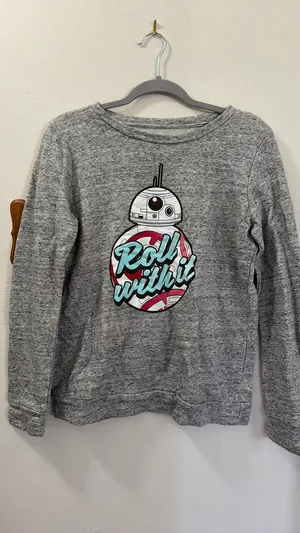 BB 8 sweater Star Wars thumbnail 3