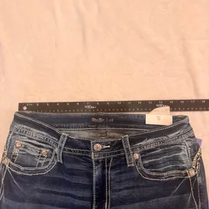 Miss Me Jeans, Women's Size 32 Blue, Denim, Gems Back Pocket, Flared thumbnail 7