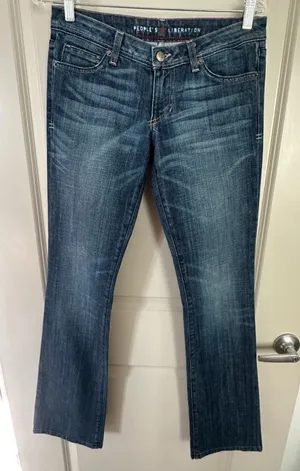 People's Liberation Tanya Boot Cut Low Rise Medium Whisker Jeans Women's Sz 26 thumbnail 1
