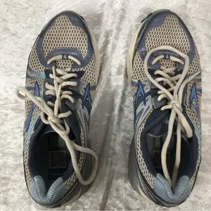 Brooks GTS 12 MOGO DNA Women’s Size 9.5 M Running Shoes Blue gray white thumbnail 5