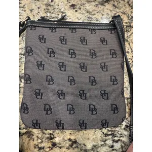 Dooney Bourke Messenger Crossbody Shoulder Bag Logo Canvas Leather‎ thumbnail 3