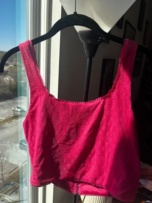 Princess Polly Crop Top thumbnail 4