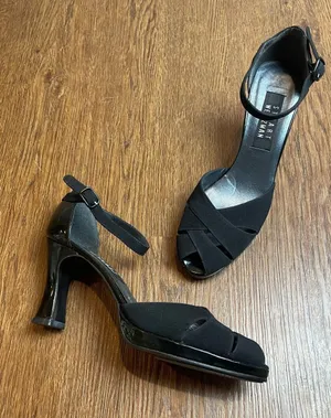 Vintage Stuart Weitzman Black Ankle-Strap Heels Size 7.5 thumbnail 1