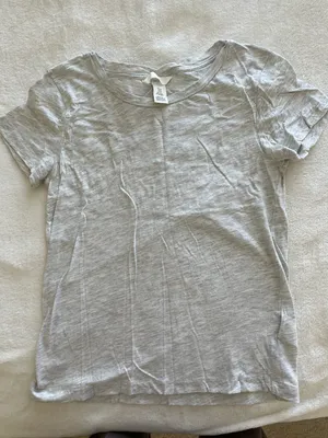 H&M T-shirt thumbnail 1