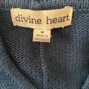💥Divine Heart Navy Finch Hoodie M thumbnail 6