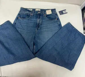 Universal Thread Blue High-Rise Wide-Leg Jeans thumbnail 1