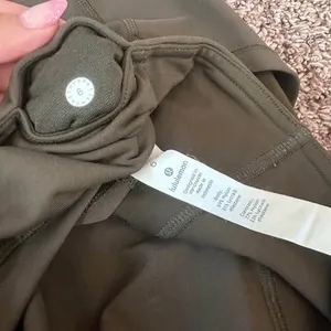 Lululemon All the Right Places Leggings Size 6 thumbnail 5