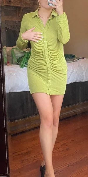 Long Sleeve Green Dress Size M thumbnail 1