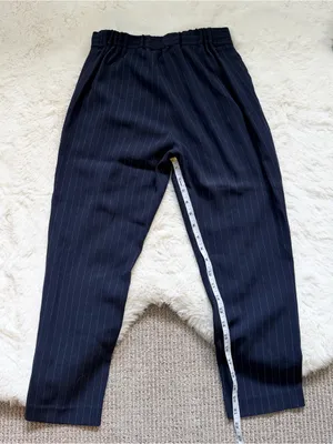Aritzia Pinstripe Dress Pants XS - Navy thumbnail 2