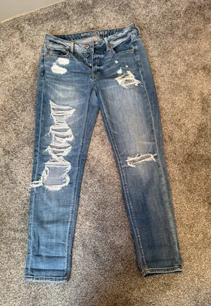 American Eagle Tomgirl Distressed Jeans thumbnail 1