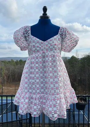 Boutique white dress with pink embroidery thumbnail 1
