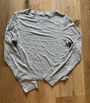 Light Grey Long Sleeve Top Gray Size XS thumbnail 1