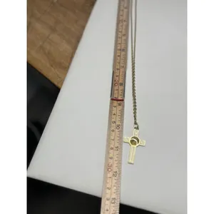 Vintage Gold-Tone Jesus Cross Pendant Necklace thumbnail 9