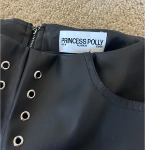 Princess Polly Shorts Black thumbnail 4
