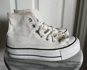 Platform Converse thumbnail 1