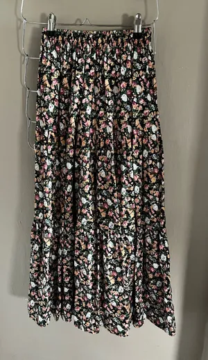 Evidence Floral Skirt Multiple thumbnail 1