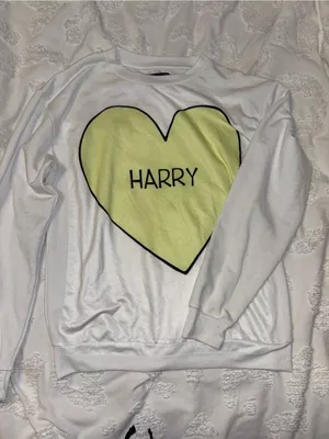 Harry Styles Freshtops Heart Crewneck thumbnail 1