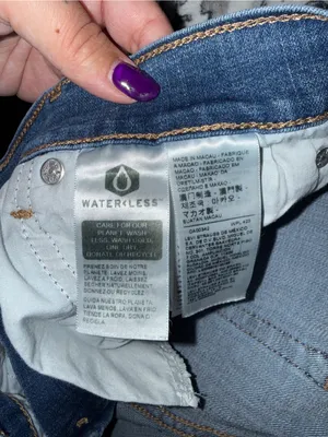 Levi’s Boyfriend Distressed Jeans – Women’s Size 29 thumbnail 6
