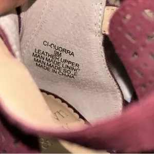 Crown Ivy Perforated Leather Burgundy Bootie(Size 9M) thumbnail 7