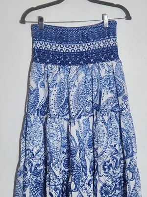 Shein Blue and White Floral Paisley Maxi Skirt Size Medium NWOT thumbnail 2