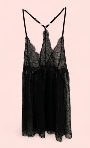 Victoria’s Secret NWT black lace sexy top lingerie sz M thumbnail 2