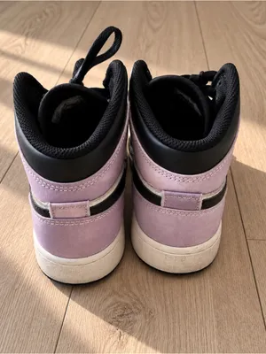 Nike Air Jordan 1 Mid Arctic Pink Black White GS 6Y Women’s 7.5 thumbnail 3