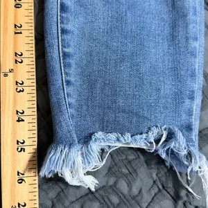 Judy Blue women’s size 31 distressed skinny fit blue jeans stretch thumbnail 6
