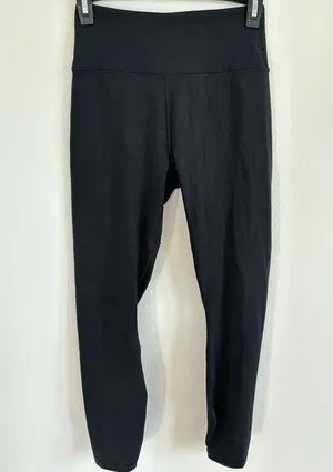 Victorias Secret Leggings Womens SmShort Black Gym Sporty Workout Active Yoga‎ thumbnail 1