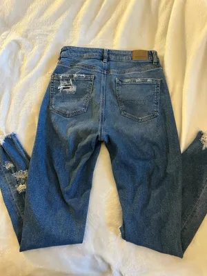 American Eagle Mom Jeans thumbnail 2